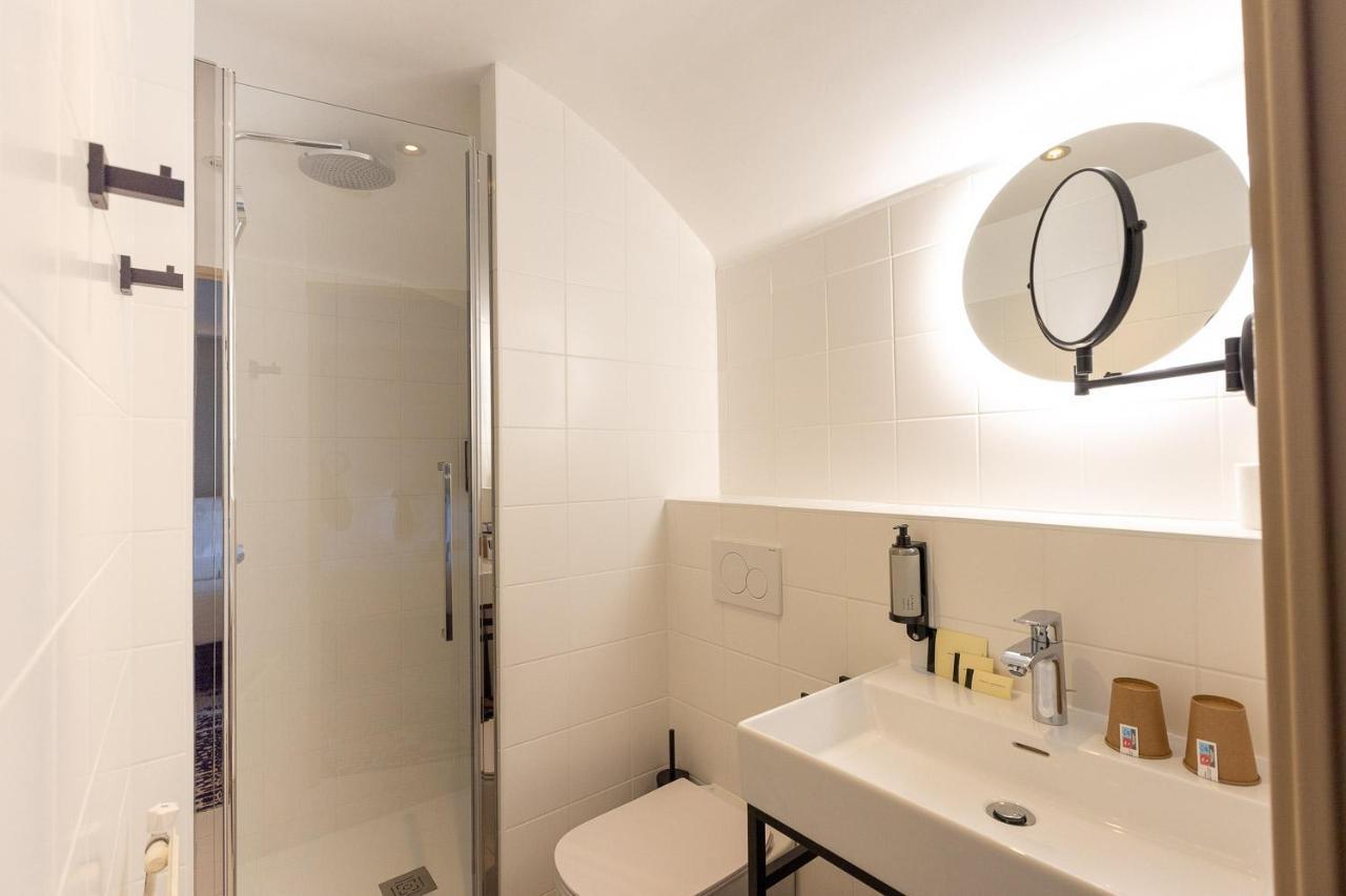 Logis Hotel & Restaurant Le Vert Bocage 弗兰奎维尔-圣皮尔 外观 照片